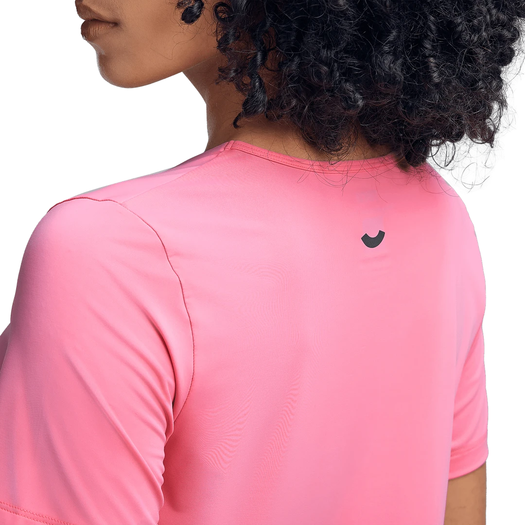 Why Premium Sportswear Clothing Relies on Nylon, Not Polyester - Ten x ...